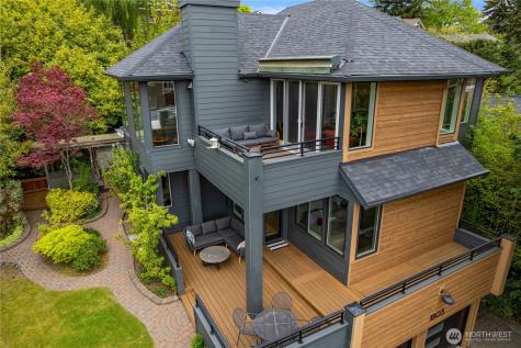 1803 Bigelow Avenue N Seattle WA 98109