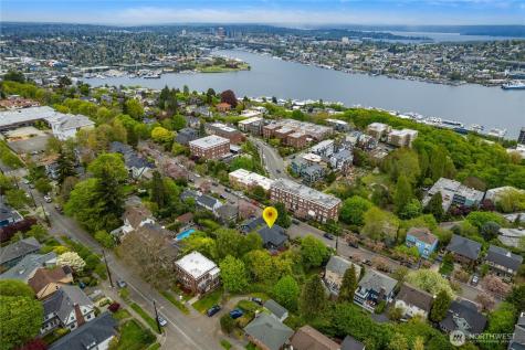 1803 Bigelow Avenue N Seattle WA 98109