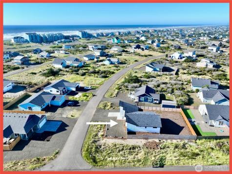 455 N Portal Loop SW Ocean Shores WA 98569