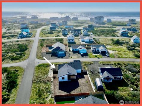 455 N Portal Loop SW Ocean Shores WA 98569