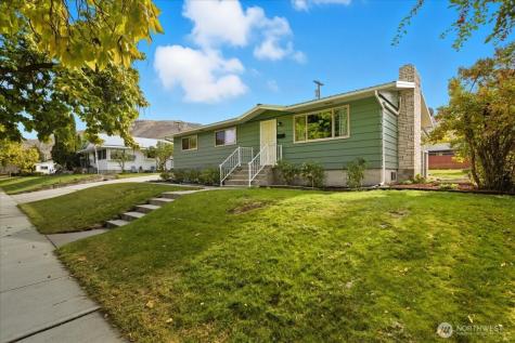 1025 River Drive Coulee Dam WA 99116