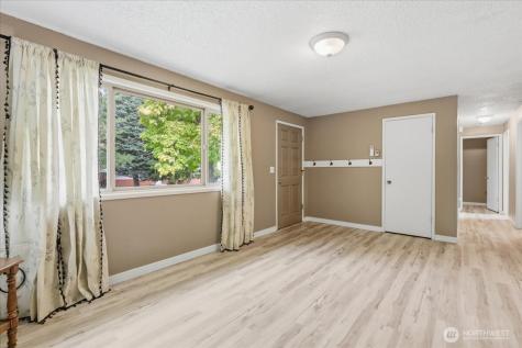 1025 River Drive Coulee Dam WA 99116