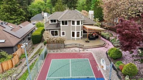 6622 NE 151st Street Kenmore WA 98028