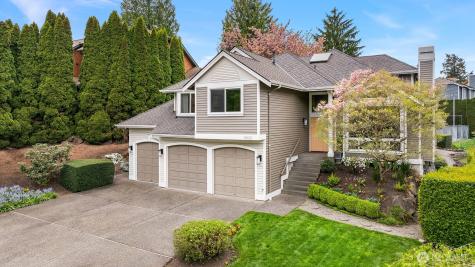 6622 NE 151st Street Kenmore WA 98028