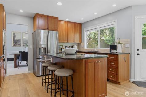 11738 SE 78th Place Newcastle WA 98056