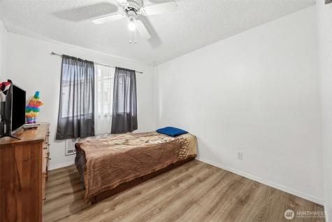 609 E 69th Street Tacoma WA 98404
