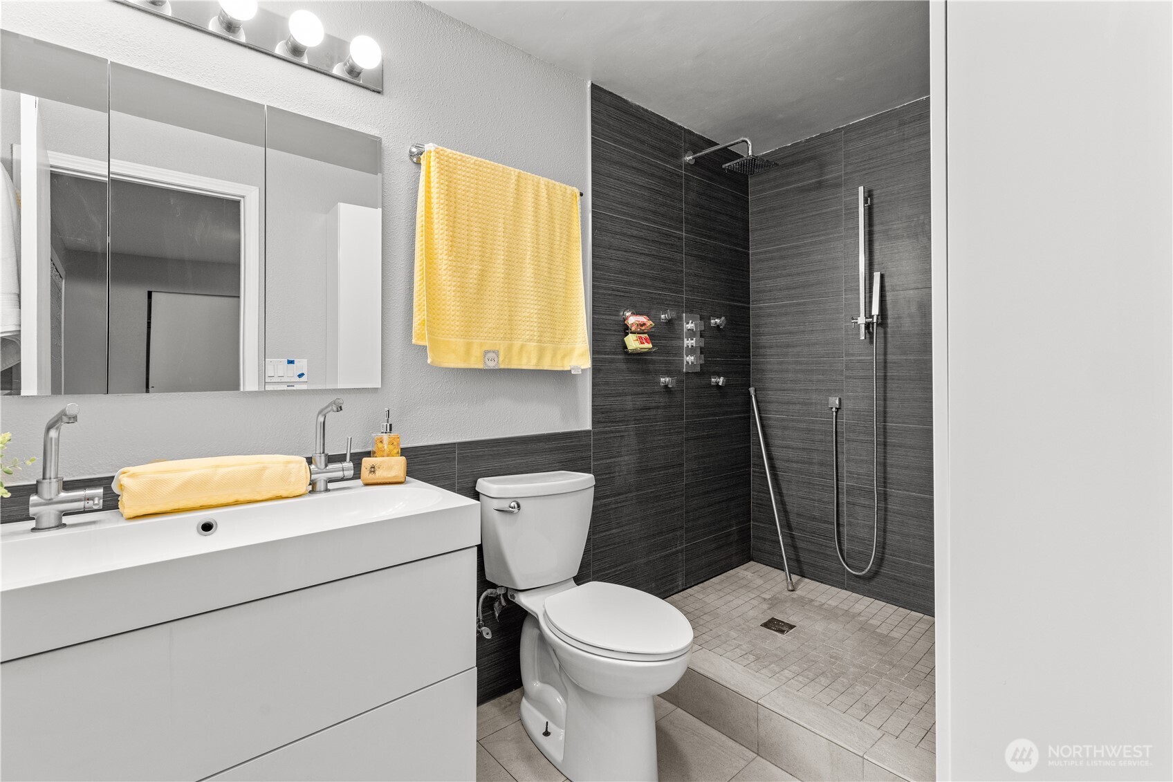 9120 209th Avenue NE Redmond WA 98053
