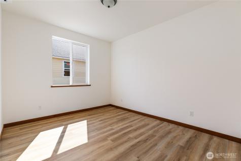 801 NW Shire Street Oak Harbor WA 98277