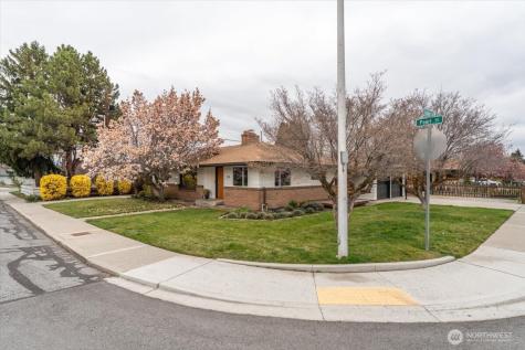215 Pearl Street Wenatchee WA 98801