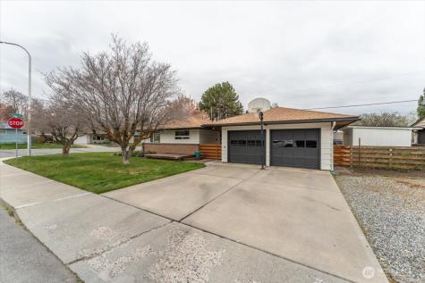 215 Pearl Street Wenatchee WA 98801