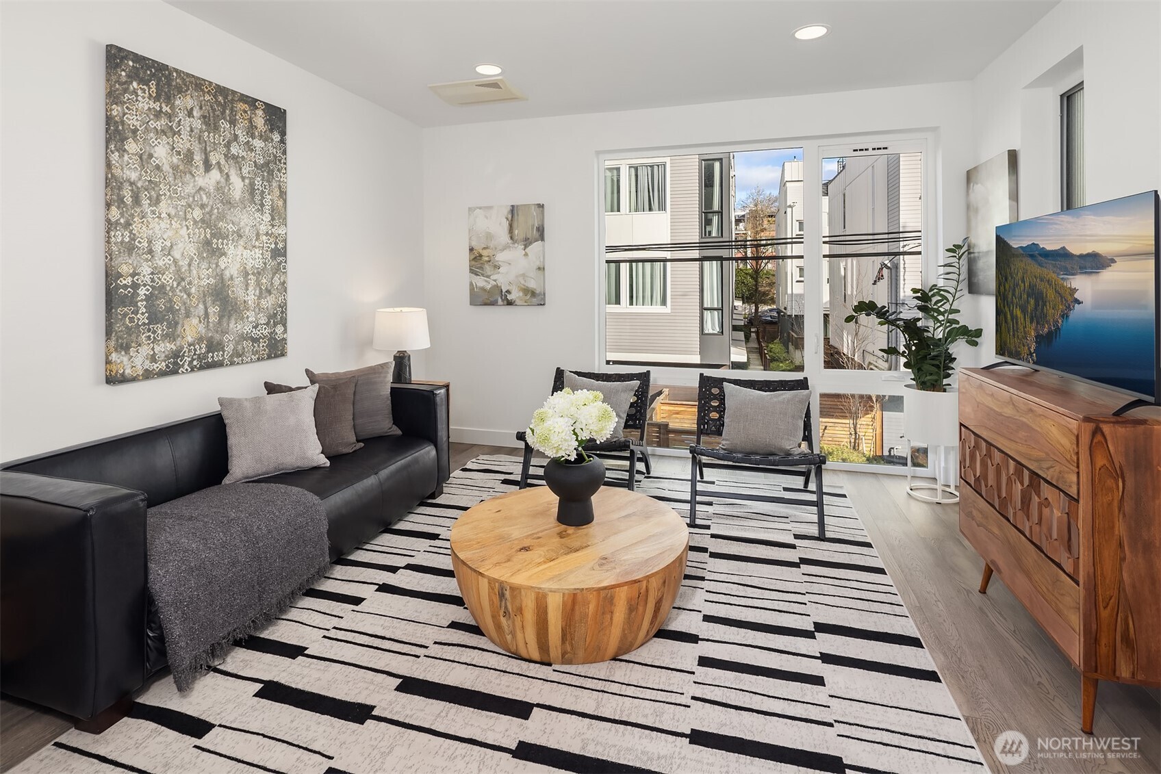 1116 13th Avenue Seattle WA 98122