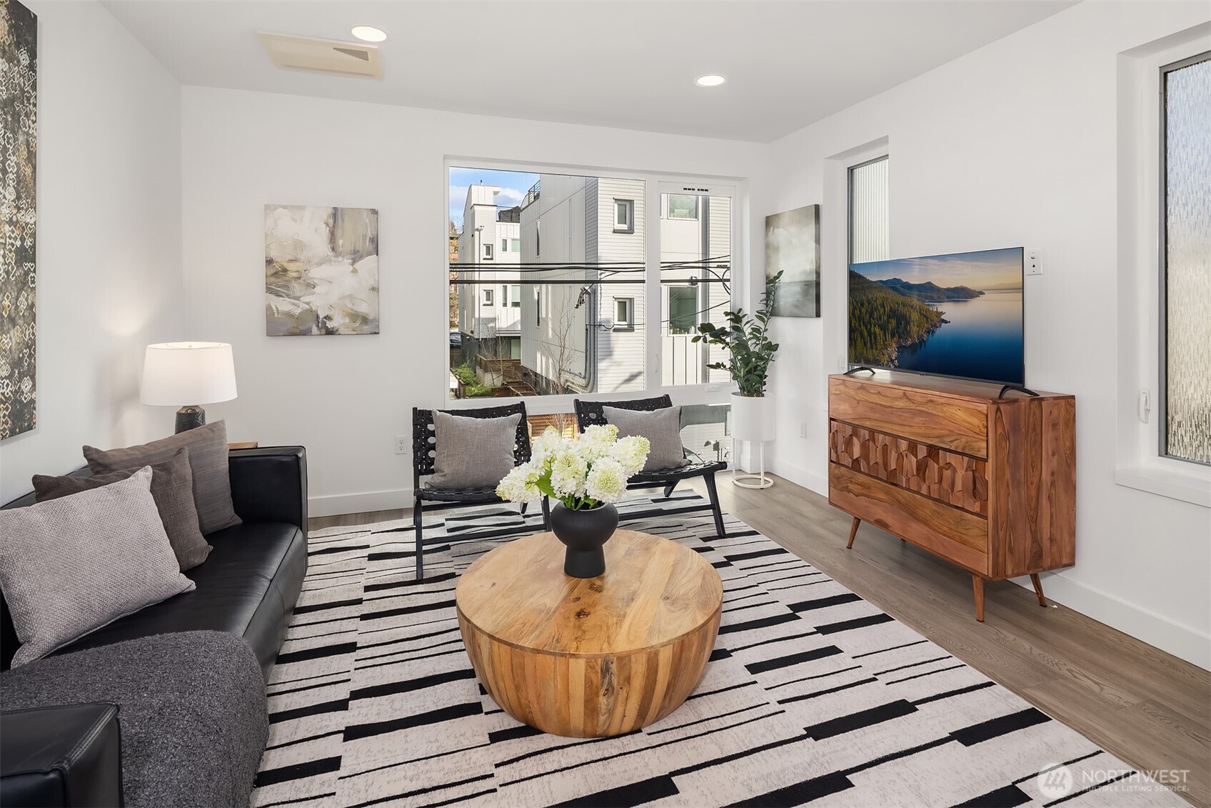 1116 13th Avenue Seattle WA 98122