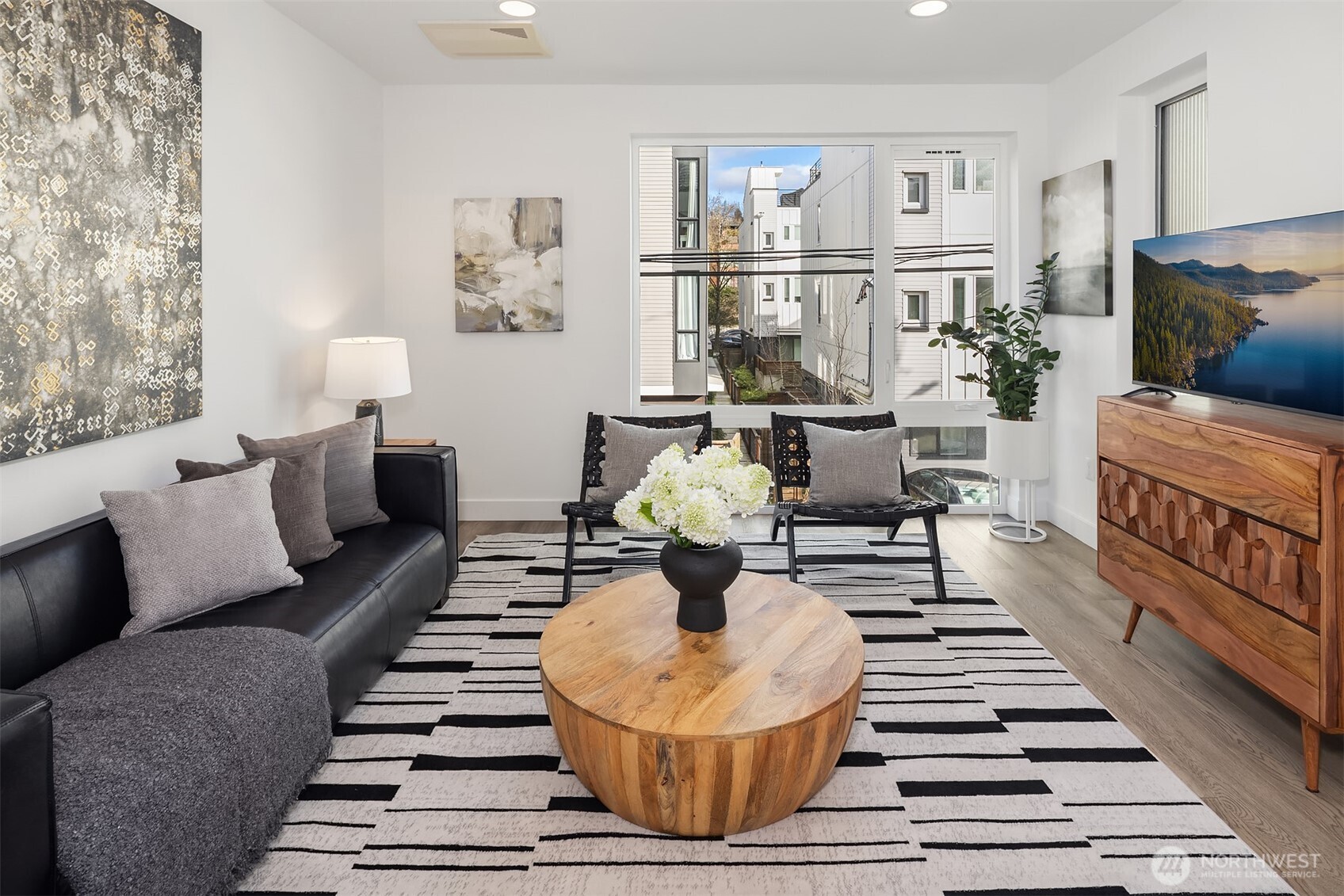 1116 13th Avenue Seattle WA 98122