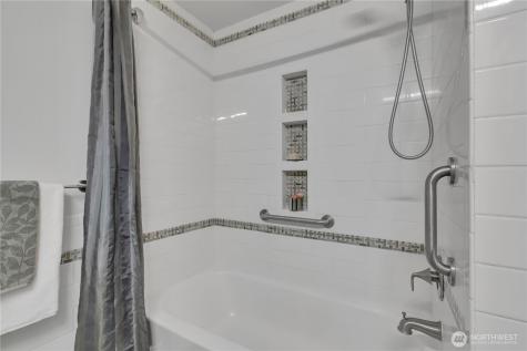 10909 SE 236th Street Kent WA 98031