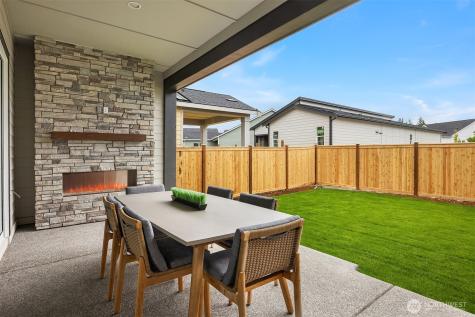 32400 Buckeye Avenue SE Black Diamond WA 98010