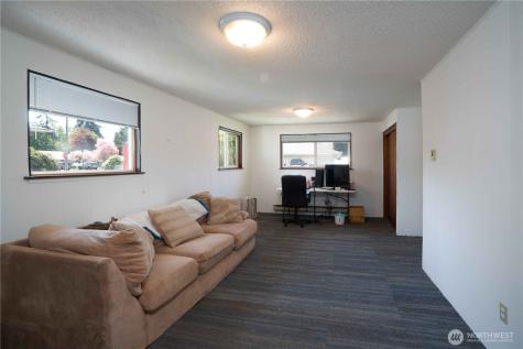 13815 Park Avenue S Tacoma WA 98444