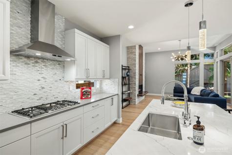 7322 124th Avenue NE Kirkland WA 98033