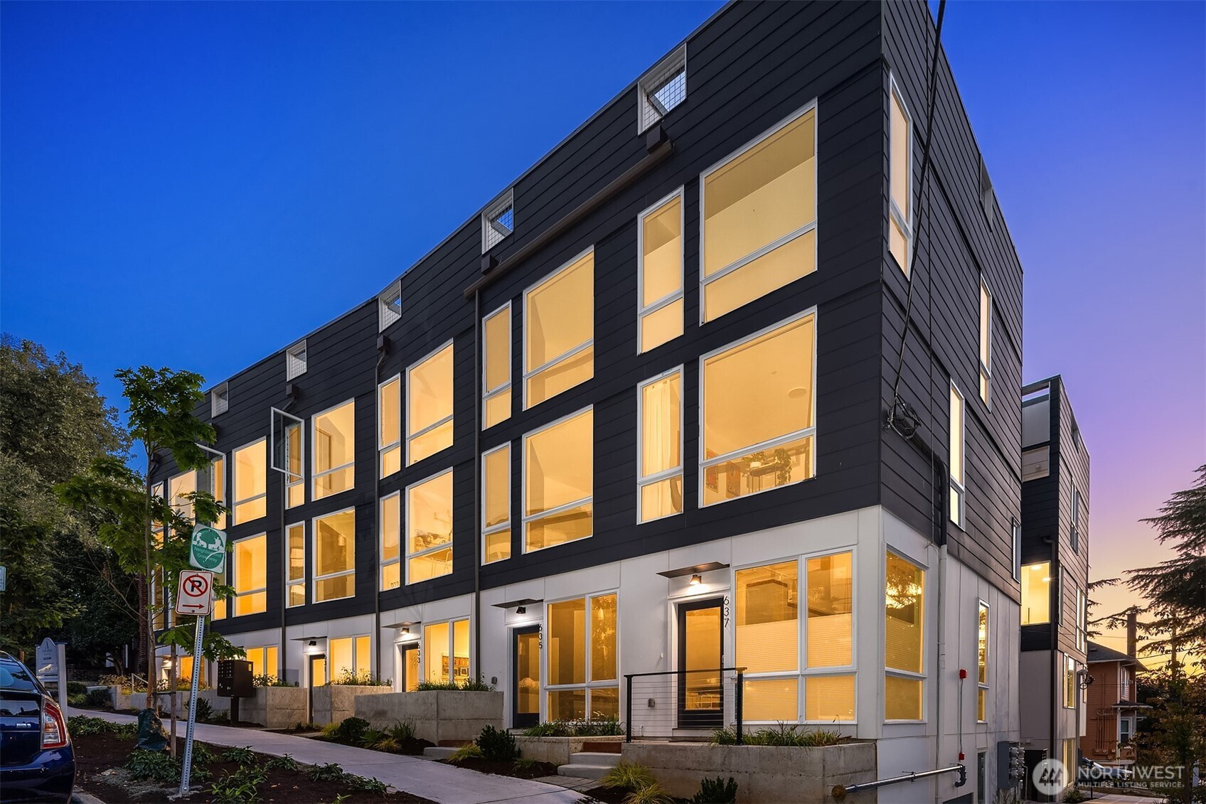 635 13th Avenue E Seattle WA 98102