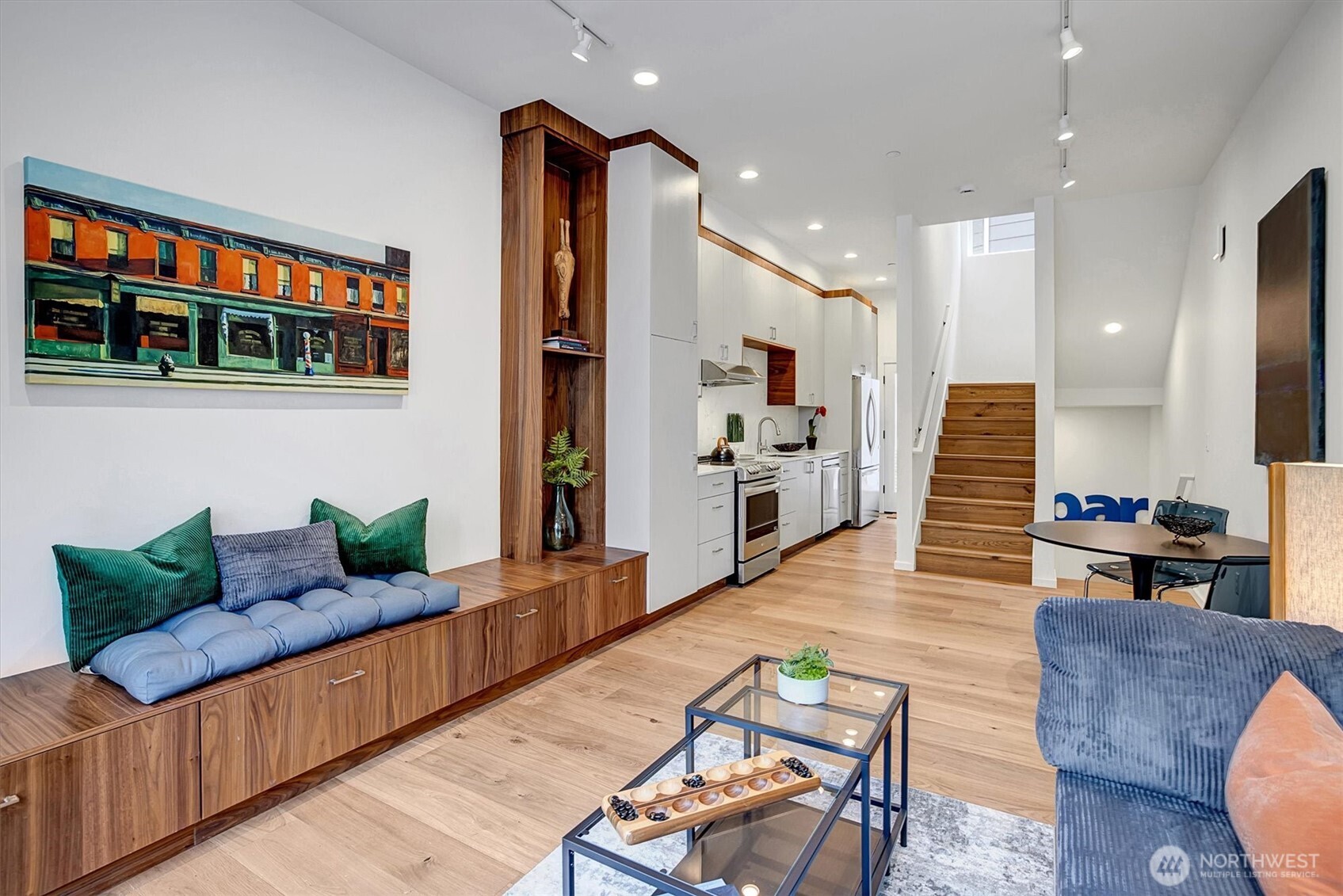 635 13th Avenue E Seattle WA 98102
