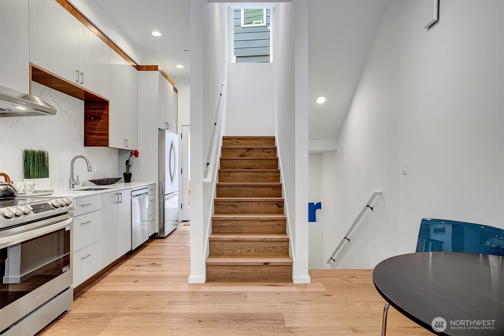 635 13th Avenue E Seattle WA 98102