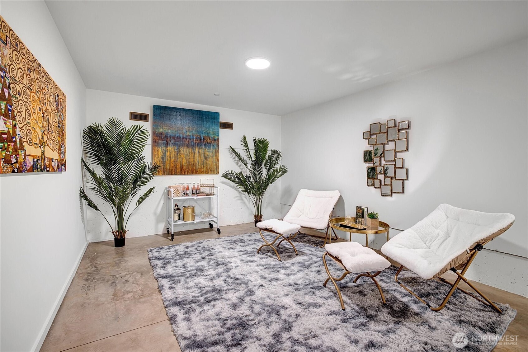 635 13th Avenue E Seattle WA 98102
