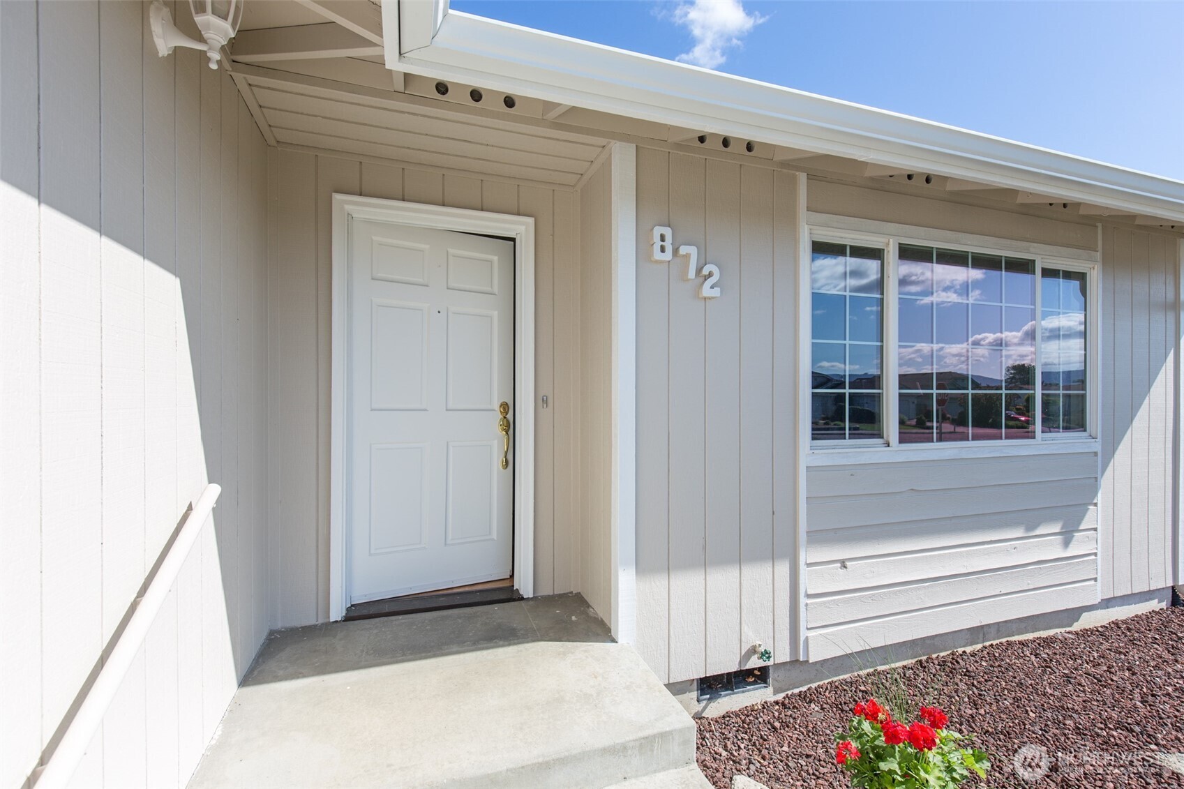 872 E Spruce Street Sequim WA 98382