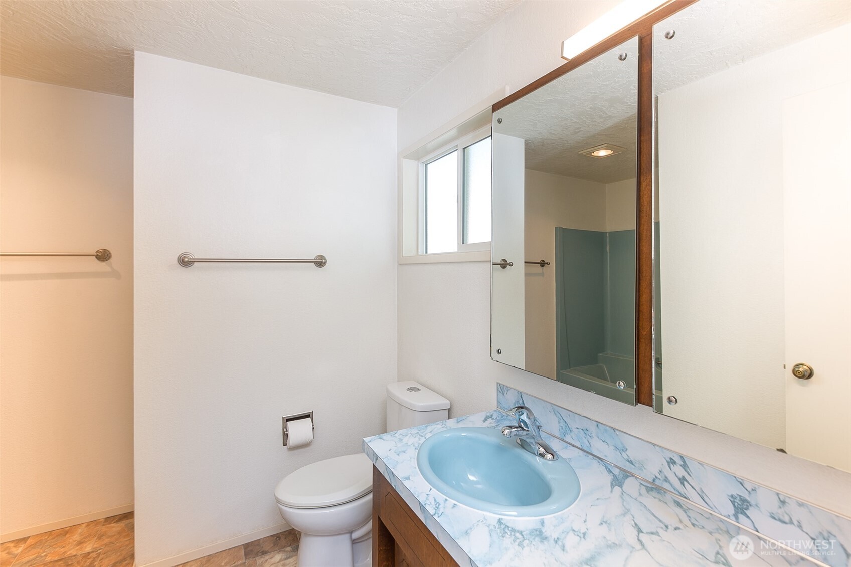 872 E Spruce Street Sequim WA 98382