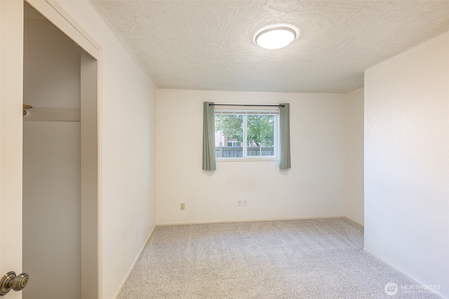 872 E Spruce Street Sequim WA 98382