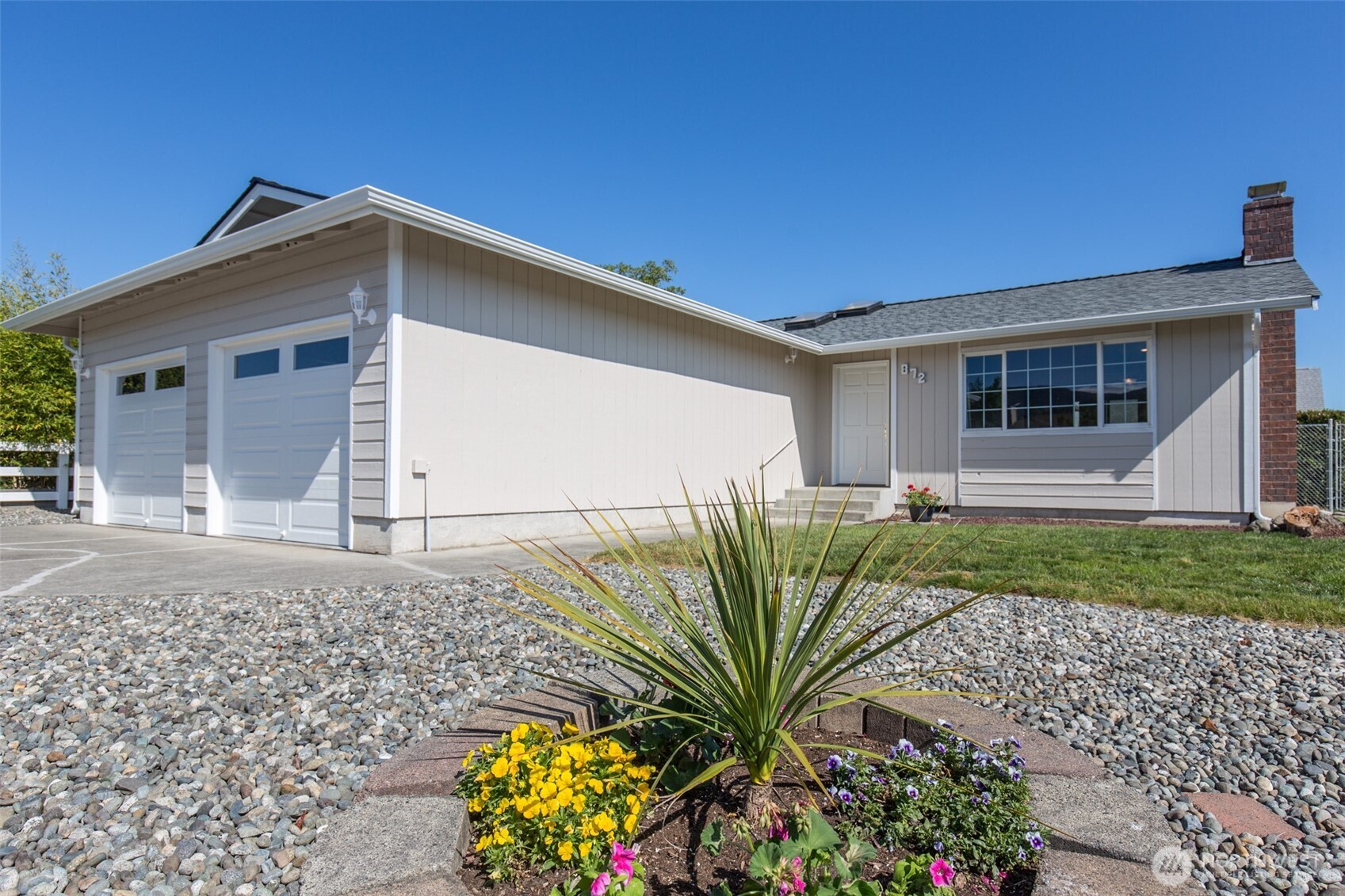 872 E Spruce Street Sequim WA 98382