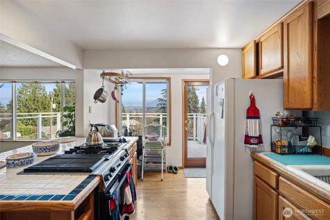 8421 Cascadia Avenue Everett WA 98208