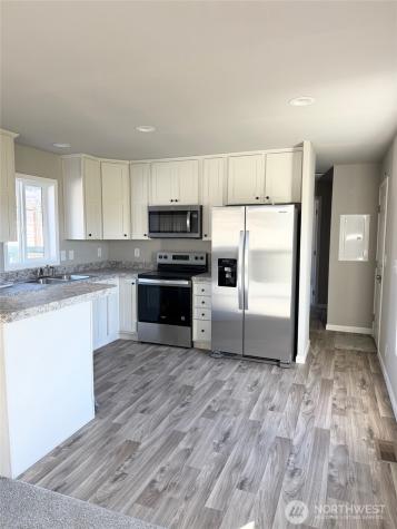 2009 Lewis River Road Woodland WA 98674