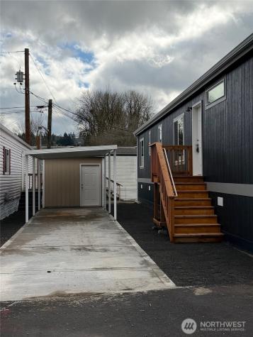2009 Lewis River Road Woodland WA 98674