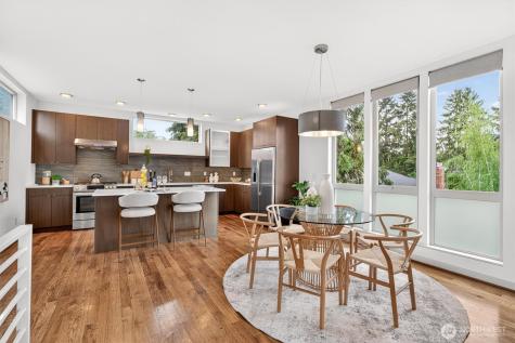 8840 Interlake Avenue N Seattle WA 98103