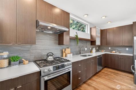 8840 Interlake Avenue N Seattle WA 98103