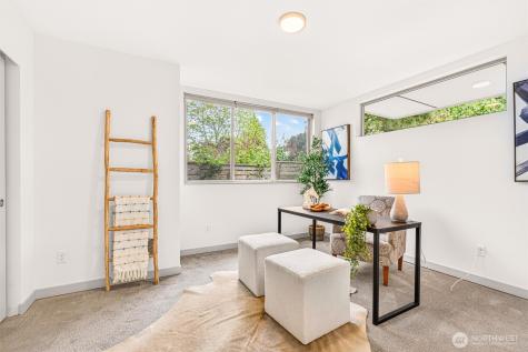 8840 Interlake Avenue N Seattle WA 98103