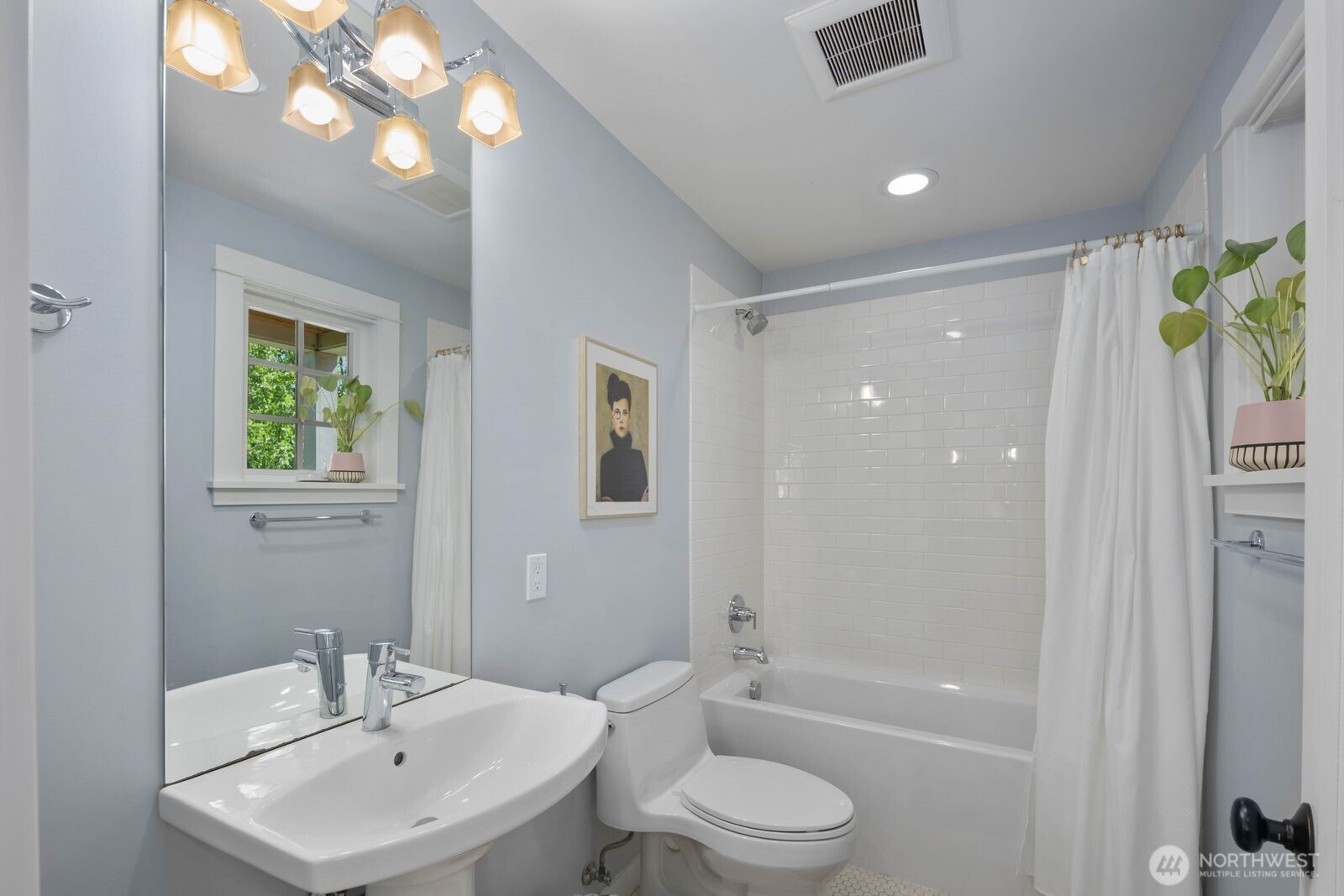 1729 41st Avenue SW Seattle WA 98116