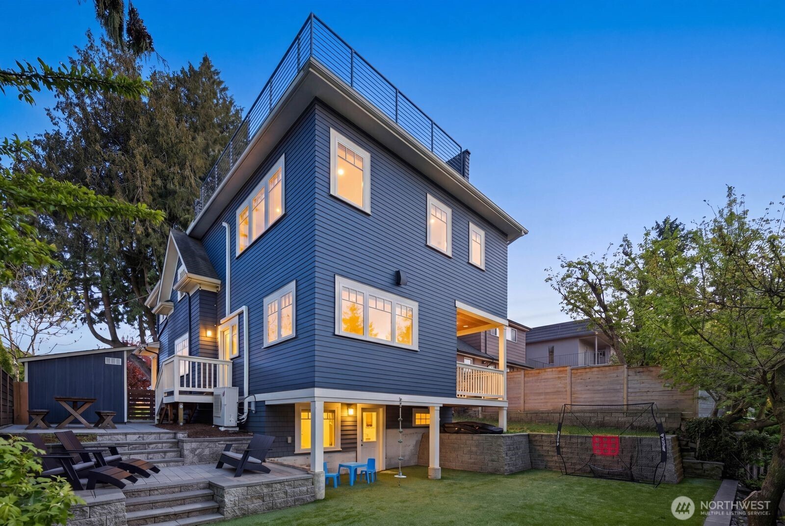 1729 41st Avenue SW Seattle WA 98116