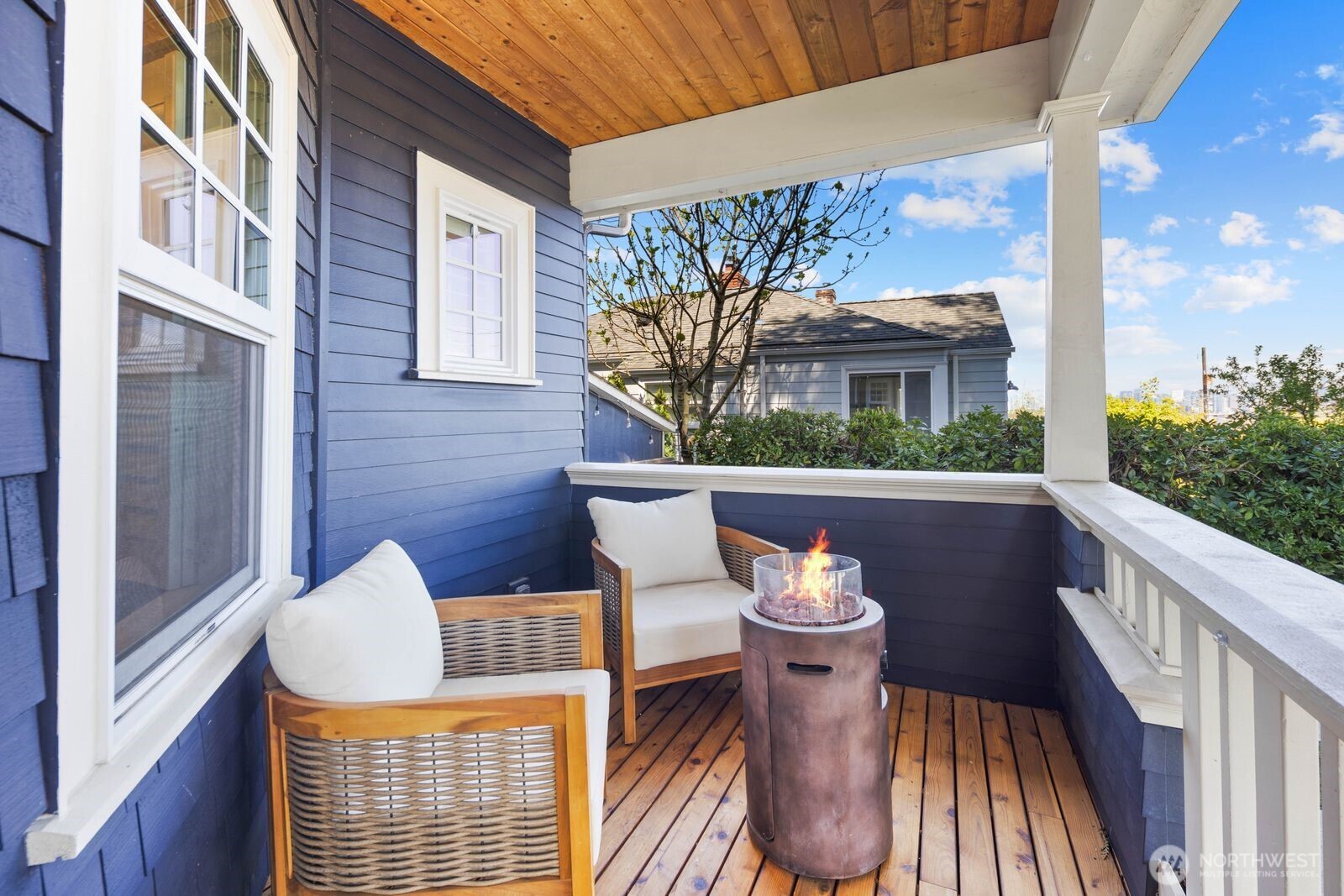 1729 41st Avenue SW Seattle WA 98116