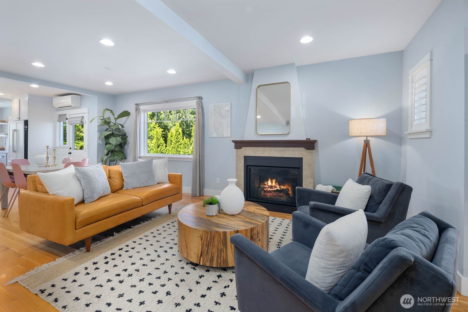 1729 41st Avenue SW Seattle WA 98116