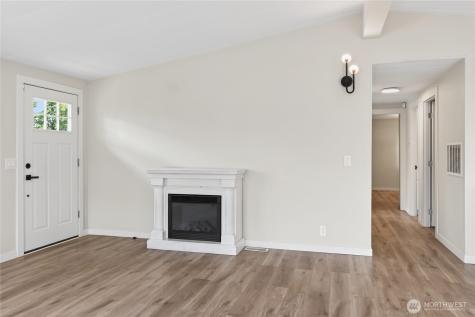 2424 S 130th Place Seatac WA 98168