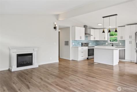 2424 S 130th Place Seatac WA 98168