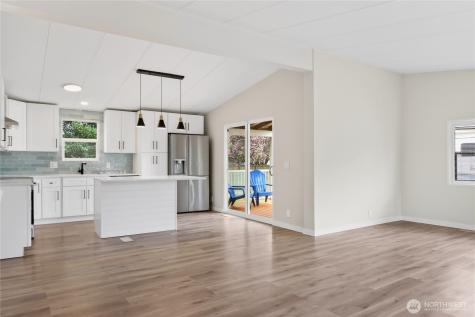 2424 S 130th Place Seatac WA 98168