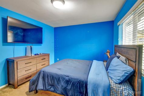7402 Olympic Drive Everett WA 98203