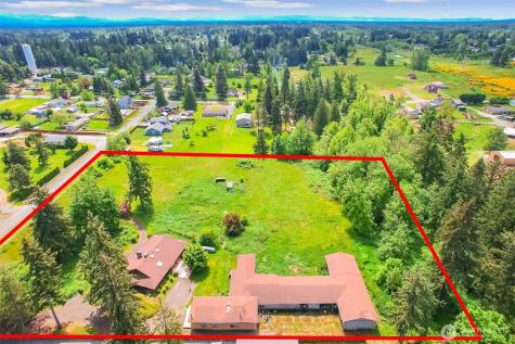 9402 48th Avenue E Tacoma WA 98446