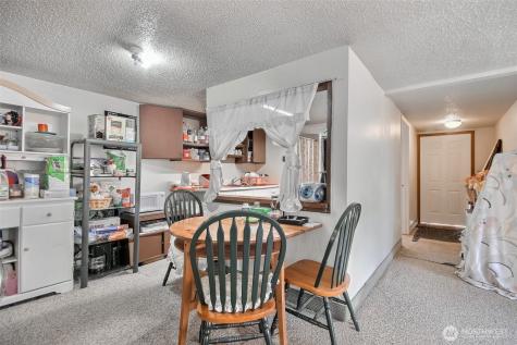 9402 48th Avenue E Tacoma WA 98446