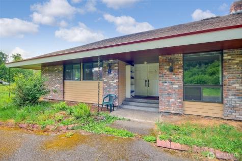 9402 48th Avenue E Tacoma WA 98446