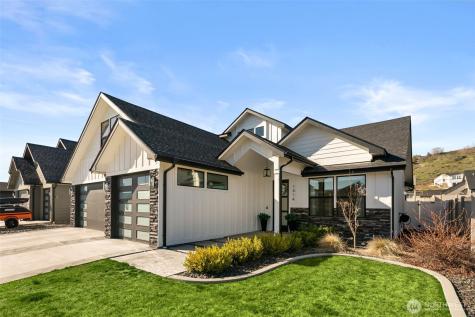 1014 Racine Springs Drive Wenatchee WA 98801