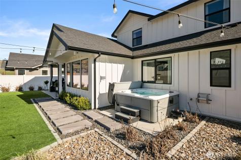 1014 Racine Springs Drive Wenatchee WA 98801