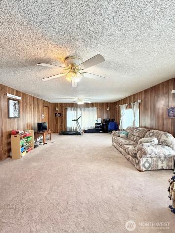 522 Golden Street Oroville WA 98844