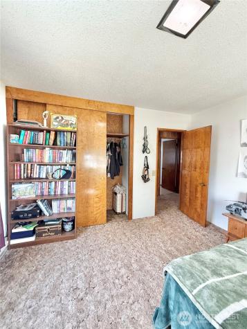 522 Golden Street Oroville WA 98844